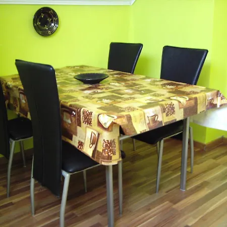 Rozsa Apartman Apartment