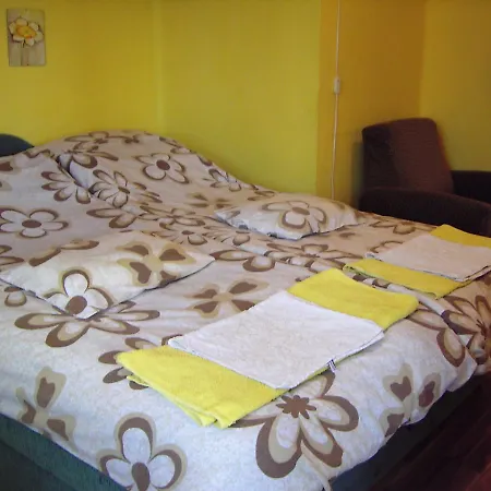 Rozsa Apartman * Mako