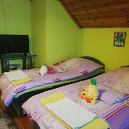 Rozsa Apartman *